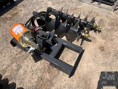 Unused Landhonor Hydraulic Auger Skid Steer Attachment SAD-12-23C, 12" & 18" Bits