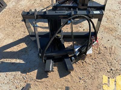Unused LANDHONOR TP2-13-08D Universal Skid Steer Post Puller Attachment, 12" Max Opening