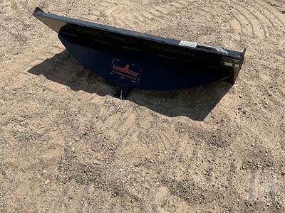 LANDHONOR UHA-16-3000G Skid Steer Attachment