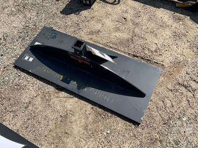 Unused LANDHONOR UHA-16-3000G Skid Steer Attachment, 2" Receiver, 3000 lb Capacity