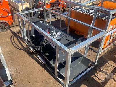LANDHONOR VIBRATORY PLATE COMPACTOR Skid Steer Attachment