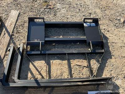 Mower King 48" Forks with Mast, Universal Skid Steer Mount