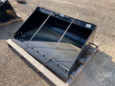 Toro 22548 54 Inch Smooth Bucket, Universal Skid Mount