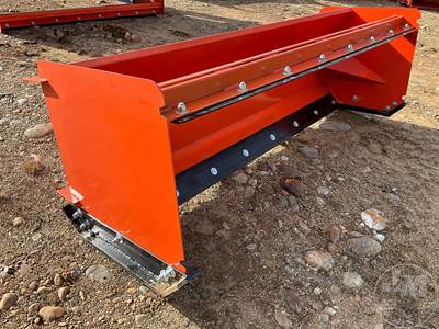 Unused, 8' QT Snow Pusher Pull-Back V2023