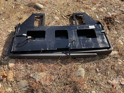 Unused, 45" Fork Frame W/42" ForkS