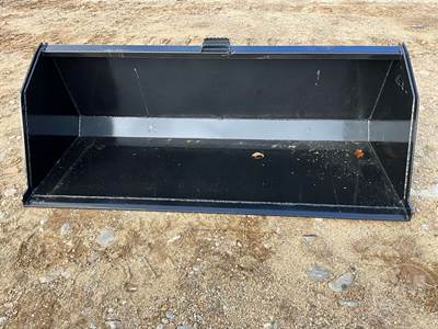 Unused, 84" Snow/Litter Bucket