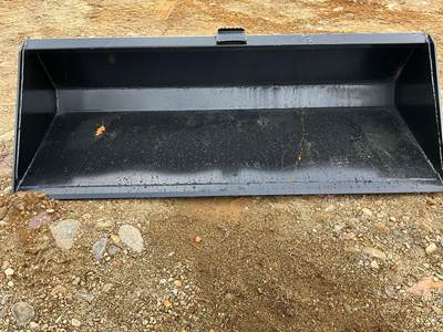 Unused, 90" Bucket W/Cutting Edge