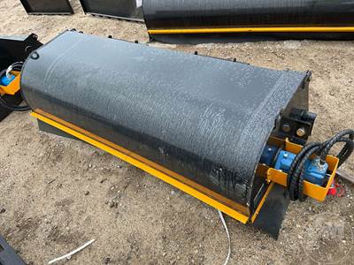 BS72 Skid Steer Attachment