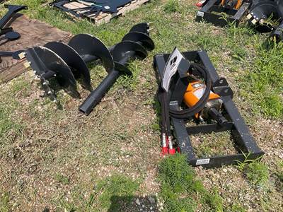 Wolverine ADB-13-1218R Hydraulic Auger Skid Steer Attachment, 12" and 18" Bits