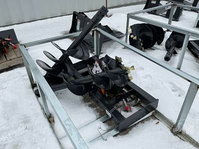 Wolverine ADB-13-1218R HYDRAULIC AUGER Skid Steer Attachment