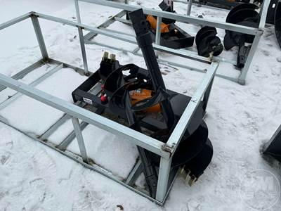 Wolverine ADB-13-1218R HYDRAULIC AUGER Skid Steer Attachment