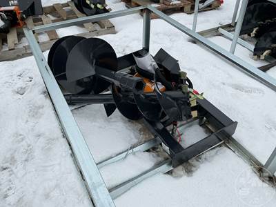Wolverine ADB-13-1218R HYDRAULIC AUGER Skid Steer Attachment