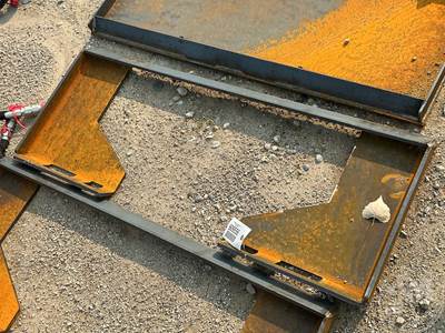 Wolverine Universal Skid Steer Mount Attachment