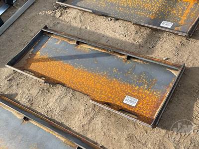Wolverine BLANK SKID STEER ATTACHMENT BACKER PLATE Skid Steer Attachment