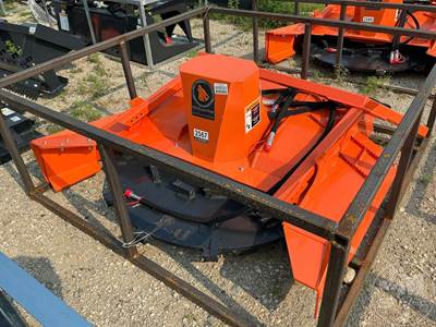 Wolverine DFM72 HYDRAULIC DISK MULCHER Skid Steer Attachment