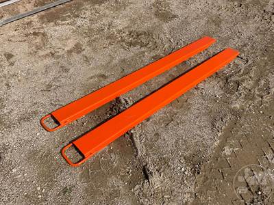 Wolverine EX-66-84L Universal Skid Mount Skid Steer Attachment, 82" Length