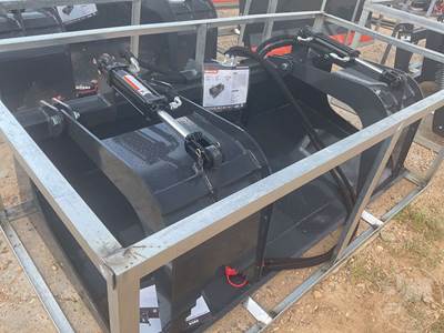 Unused 2026 Wolverine GB-11-72W 72 Inch Dual Cylinder Grapple Bucket, Universal Skid Mount