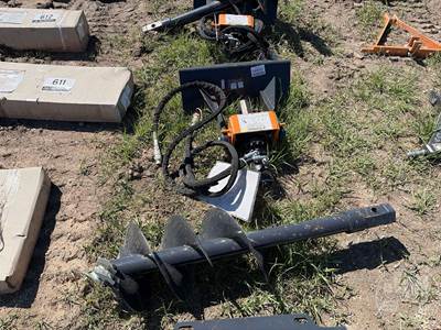 Wolverine MAD-12-12D Skid Steer Attachment