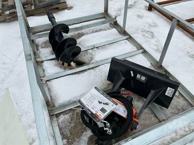 Wolverine MAD-12-12D HYDRAULIC AUGER Skid Steer Attachment