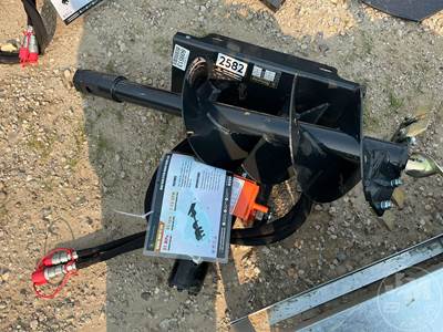Wolverine MAD-12-12D HYDRAULIC AUGER Skid Steer Attachment