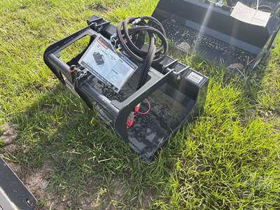 Wolverine MSG-11-44W Skid Steer Attachment