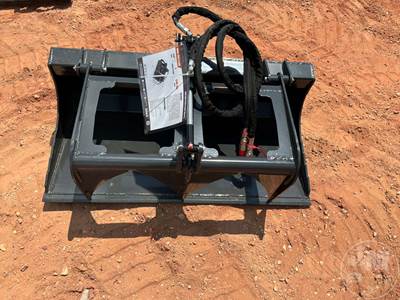 Unused Wolverine MSG-11-44W 44" Single Cylinder Grapple Bucket, Mini Skid Steer Mount