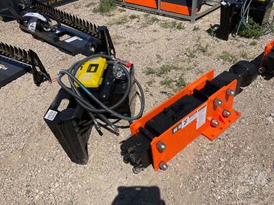 Wolverine PD-12-08D Skid Steer Post Driver, Universal Mount