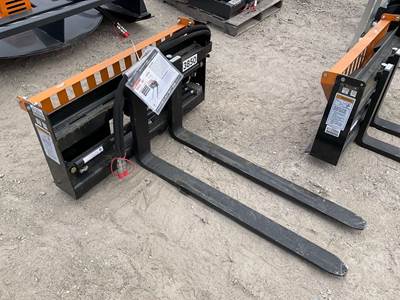 2025 Wolverine PFA-11-3300G 48" Forks w/ Hyd Positioner, Universal Skid Mount