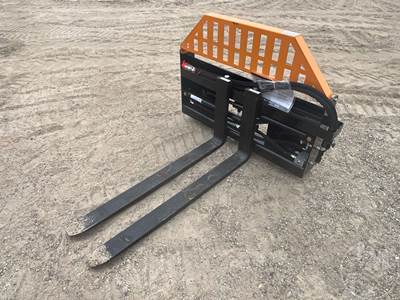 2025 Wolverine PFA-11-3300G Skid Steer Forks with Hydraulic Positioner, 48" Forks