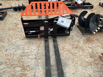 Unused Wolverine PFA-11-3300G 48" Skid Steer Forks w/ Hyd Positioner, 4000 Lb