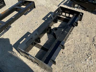 Wolverine PFF1-13-45W BALE SPEAR/ FIRK ATTACHMENT Skid Steer Attachment