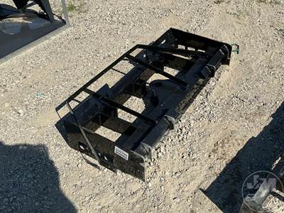 Wolverine PFF3-13-45W Bale Spear/Fork Attachment, Universal Skid Mount