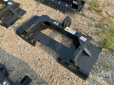 Wolverine PT-16-01C 3 POINT QUICK HITCH Skid Steer Attachment