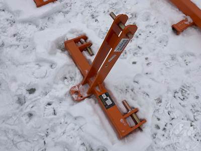 Wolverine QC10-26-15G 3POINT TRAILER MOVER ATTACHMENT Skid Steer Attachment