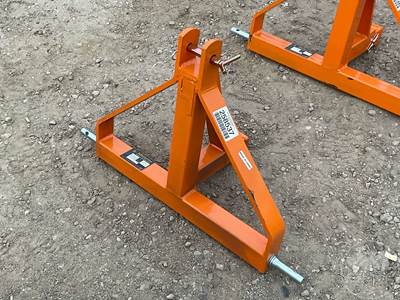 Wolverine QC4-26-15.7G 3 POINT HITCH Skid Steer Attachment