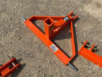 Wolverine QC4-26-15.7G 3 POINT MOVER Skid Steer Attachment