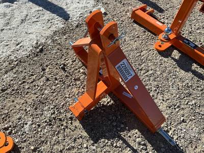 Wolverine QC4-26-15.7G 3POINT TRAILER MOVER ATTACHMENT Skid Steer Attachment