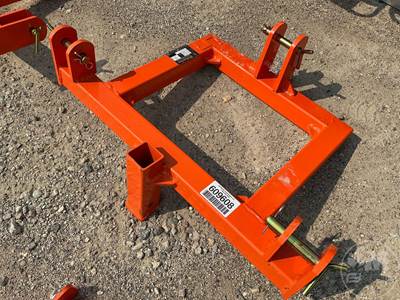 Wolverine QC5-26-20G 3 POINT MOVER Skid Steer Attachment