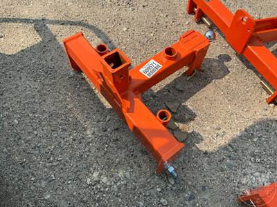 Wolverine QC8-26-12G 3 POINT MOVER Skid Steer Attachment