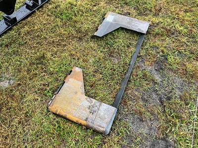 Wolverine QMP1-16-10T Skid Steer Mounting Plate