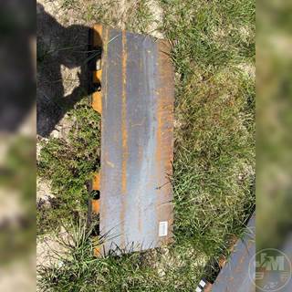 Wolverine QMP2-16-12T Skid Steer Mounting Plate