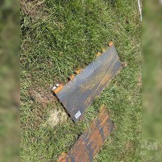 Wolverine QMP3-16-6T Skid Steer Mounting Plate