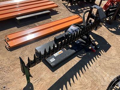 Wolverine SBM-12-72W Skid Steer Attachment