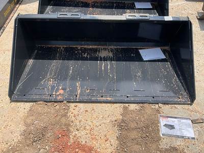 Wolverine TBD-11-72W 72 Inch Smooth Bucket, Universal Skid Steer Mount