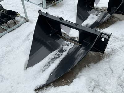 Wolverine TD-13-36R TREE SPADE Skid Steer Attachment