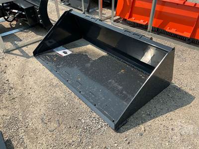 Wolverine TDB-11-66W Smooth Bucket Universal Skid Steer Mount