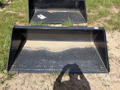 Wolverine TDB-11-72W Skid Steer Attachment
