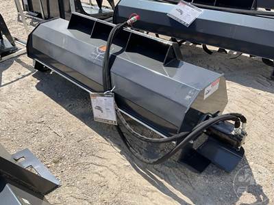 Unused 2025 Wolverine TL-12-72W 72" Universal Skid Steer Attachment