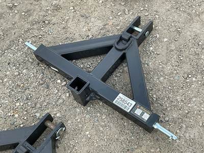 Wolverine TQH-26-01C 3 POINT HITCH Skid Steer Attachment