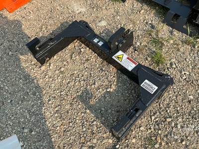 Wolverine TR-26-01C 3 POINT QUICK HITCH Skid Steer Attachment